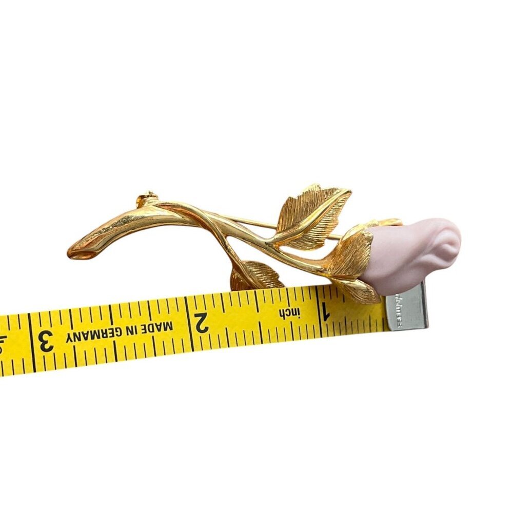 Vintage Avon Gold Tone Pink Porcelain Rose Bud on Stem Signed Pin Brooch - Picture 3 of 6